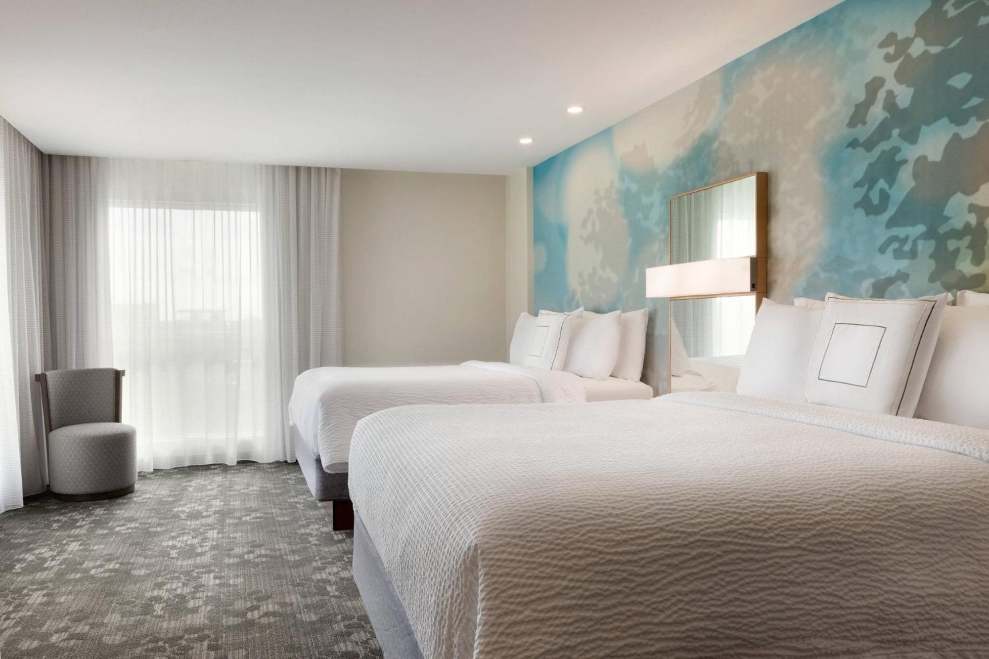 Courtyard By Marriott Boston Dedham/Westwood Hotel Exterior photo